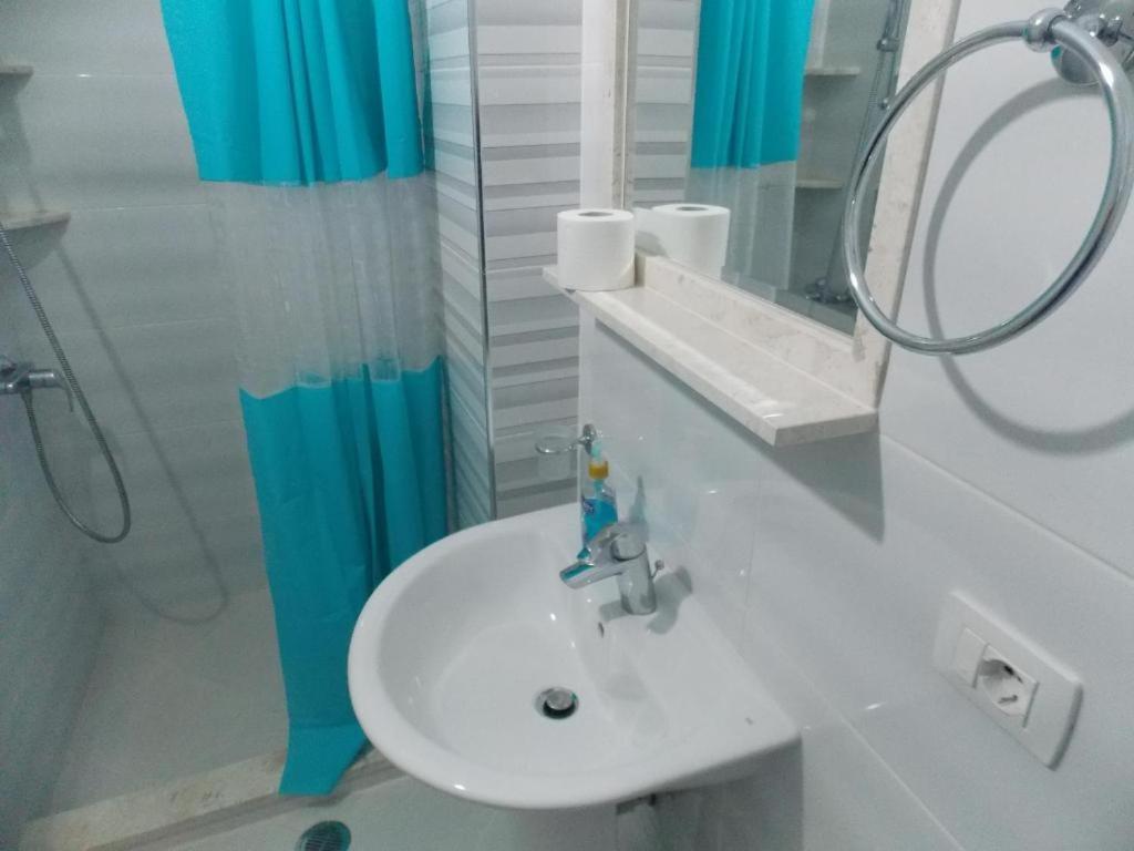 Coastline Apartments Saranda Dış mekan fotoğraf